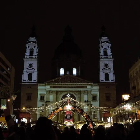 Rose Cosy Tiny With Shared Rooftop Terrace And Jacuzzi Mk2