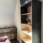 Rose Cosy Tiny With Shared Rooftop Terrace And Jacuzzi Mk2