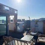 דירה Rose Cosy Tiny With Shared Rooftop Terrace And Jacuzzi Mk2 בודפשט