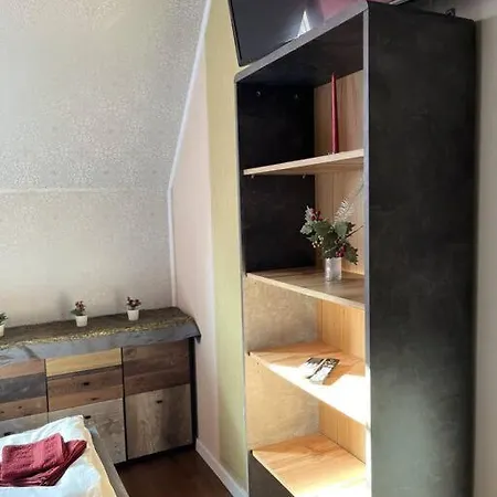 Rose Cosy Tiny With Shared Rooftop Terrace And Jacuzzi Mk2