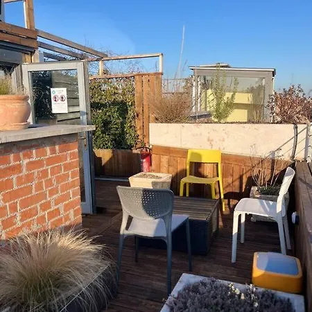 Appartement Rose Cosy Tiny With Shared Rooftop Terrace And Jacuzzi Mk2 *