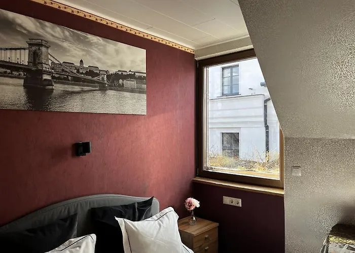 Rose Cosy Tiny With Shared Rooftop Terrace And Jacuzzi Mk2 * Budapesta